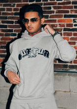 Load image into Gallery viewer, &quot;OLDER ENGLISH&quot; HOODIE AND SHORT SET (GRAY)