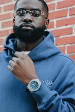 Load image into Gallery viewer, &quot;DON&#39;T WASTE MY TIME&quot; BARCELONA HOODIE (NAVY)