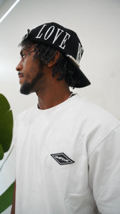 “DIAMOND LOGO” CLASSIC T-SHIRT (WHITE)