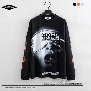 "LIVE IN ART COLLECTION" GAME OVER - OVERSIZED BLACK LONGSLEEVE T-SHIRT