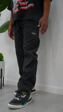 Load image into Gallery viewer, &quot;VINTAGE DIAMONDS&quot; NYLON PANT (BALCK/BLACK)
