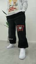Load image into Gallery viewer, "KEEP OUF BAGGY SWEATS" (BLACKSPRAY W/ BLACK &amp; WHITE)