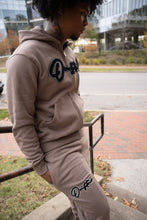 Load image into Gallery viewer, "THE PLANE JANE STAPLE SET FW 26/27" HOODIE (TAUPE)