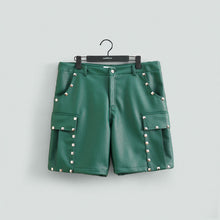 Load image into Gallery viewer, “THE SHAM” PEBBLE LEATHER STUD SHORT (GREEN)