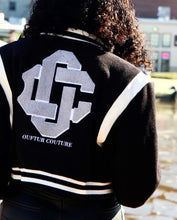 Load image into Gallery viewer, &quot;WOMENS OC&quot; CROP VARSITY WOOL JACKET (BLK/WHT)